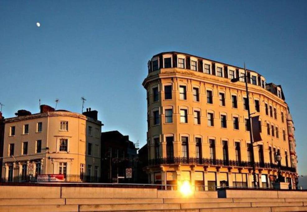 Margate Sea Front Apartment Bagian luar foto
