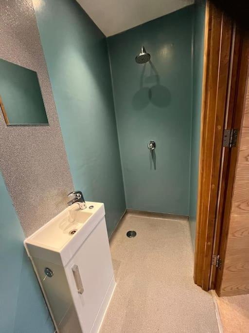 Margate Sea Front Apartment Bagian luar foto