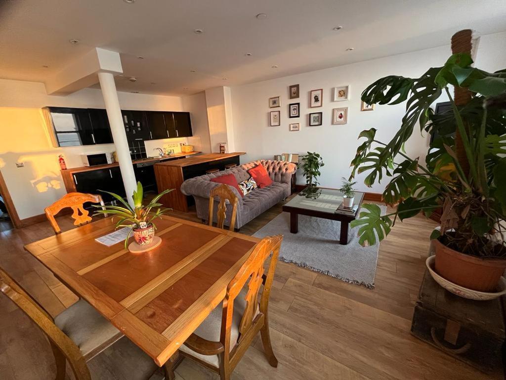 Margate Sea Front Apartment Bagian luar foto