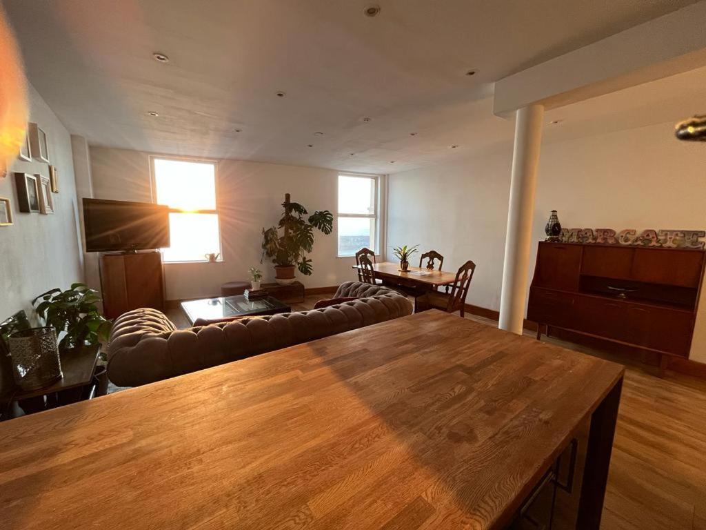 Margate Sea Front Apartment Bagian luar foto